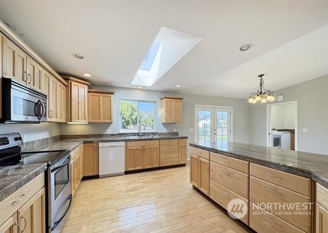 41 Farm Place Sequim, WA 98382 - Photo 13 of 40