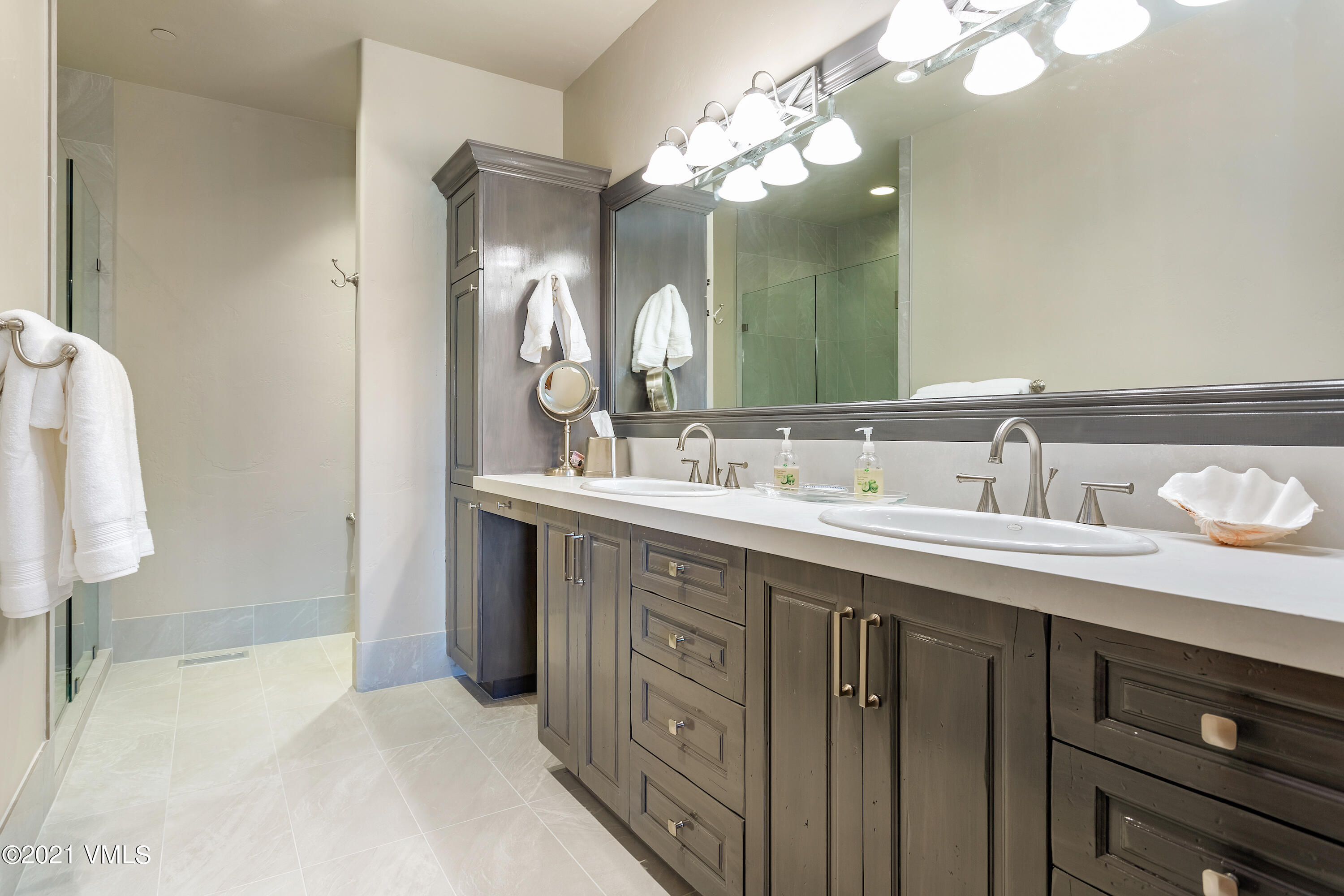 297 Aspen Meadows Road Edwards, CO 81632 - Photo 33 of 55 297 Aspen Meadows Rd High Res-3