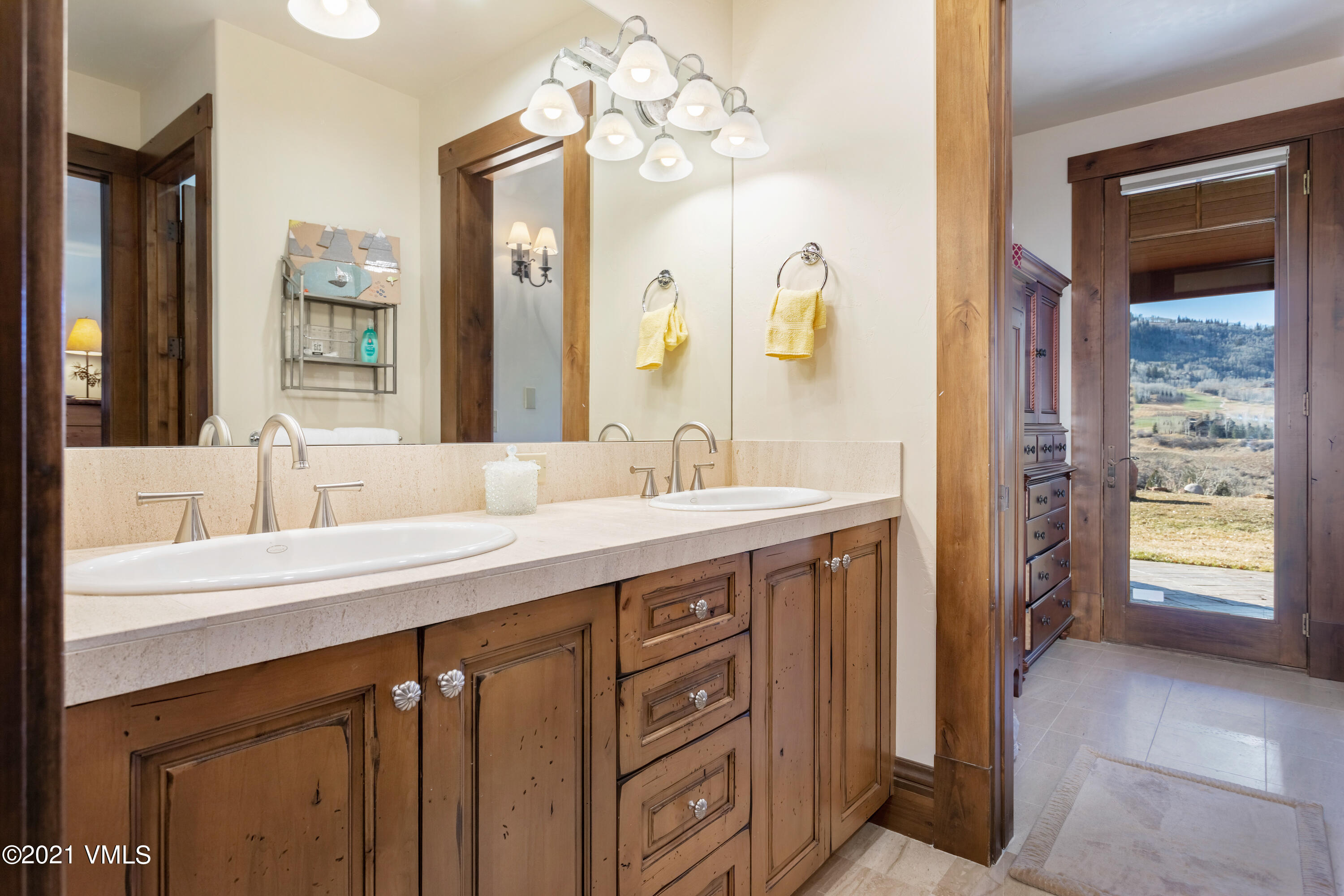 297 Aspen Meadows Road Edwards, CO 81632 - Photo 42 of 55 297 Aspen Meadows Rd High Res-11