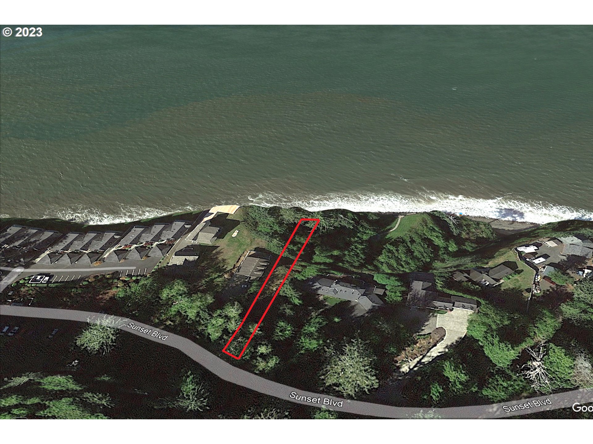 300 Sunset Boulevard Seaside, OR 97138 - Photo 2 of 6 a view of outdoor space