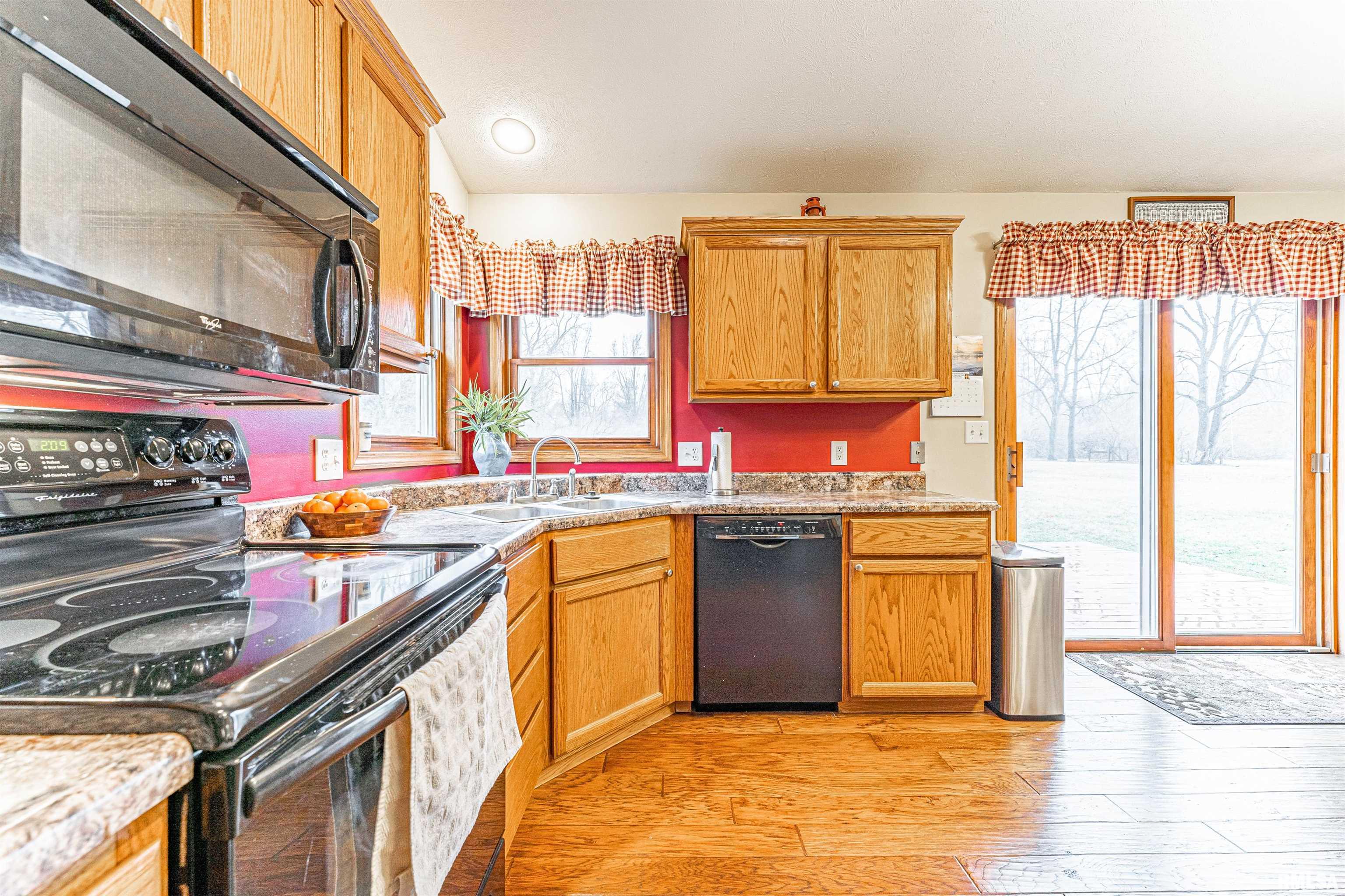 21789 Hideaway Estates Road Petersburg, IL 62675 - Photo 14 of 31 Gallery Image 14