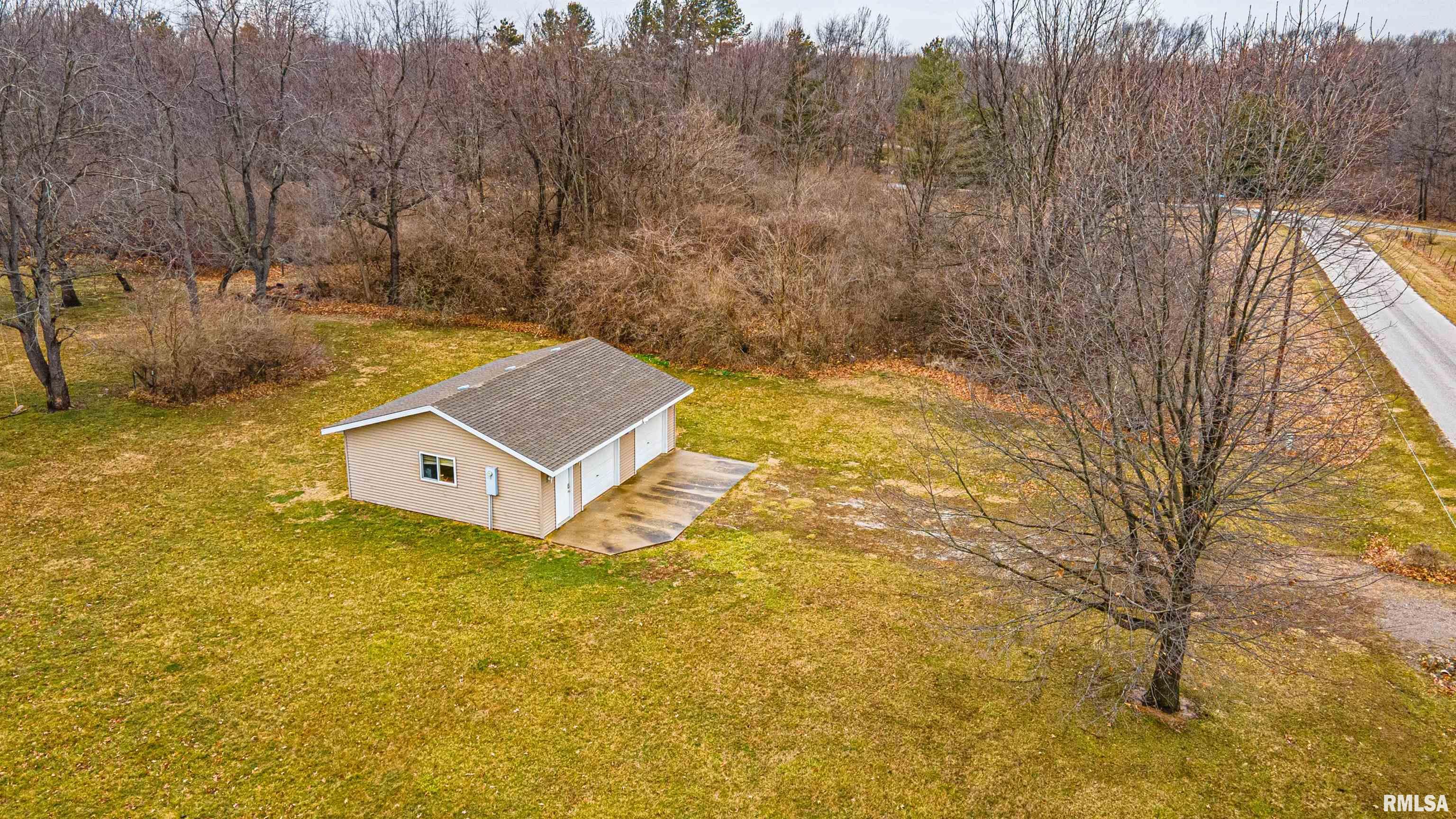 21789 Hideaway Estates Road Petersburg, IL 62675 - Photo 27 of 31 Gallery Image 27