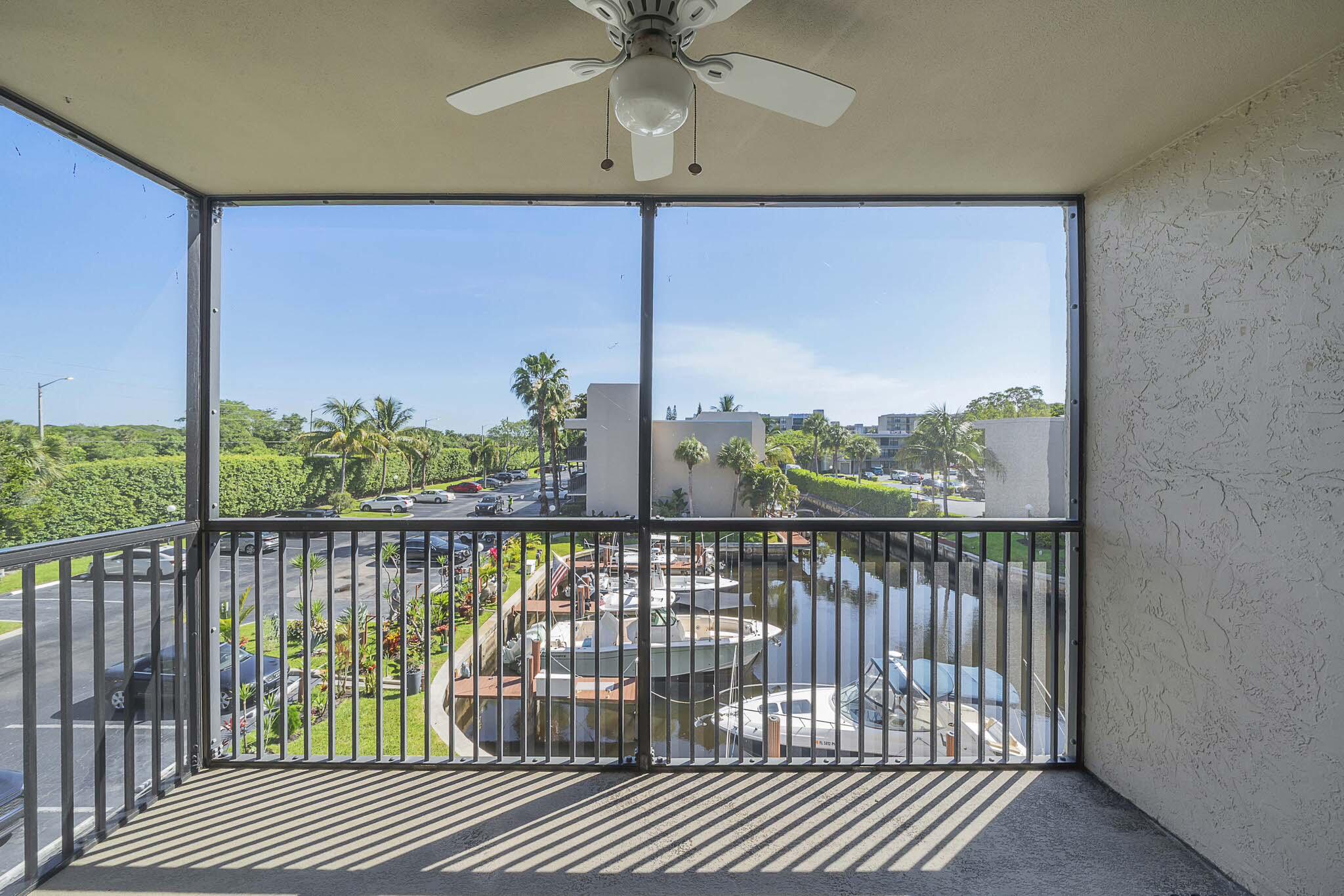 17 Royal Palm Way, Unit 3010 Boca Raton, FL 33432 - Photo 43 of 57 8 Balcony (1)