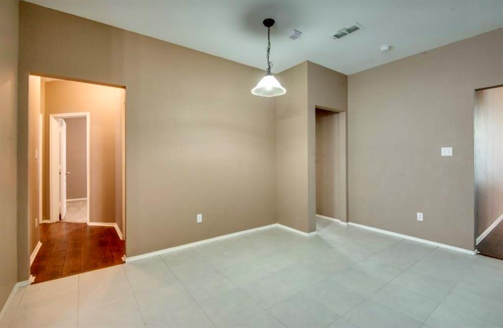 3605 Lasso Road Fort Worth, TX 76262 - Photo 17 of 27 Gallery Image 17