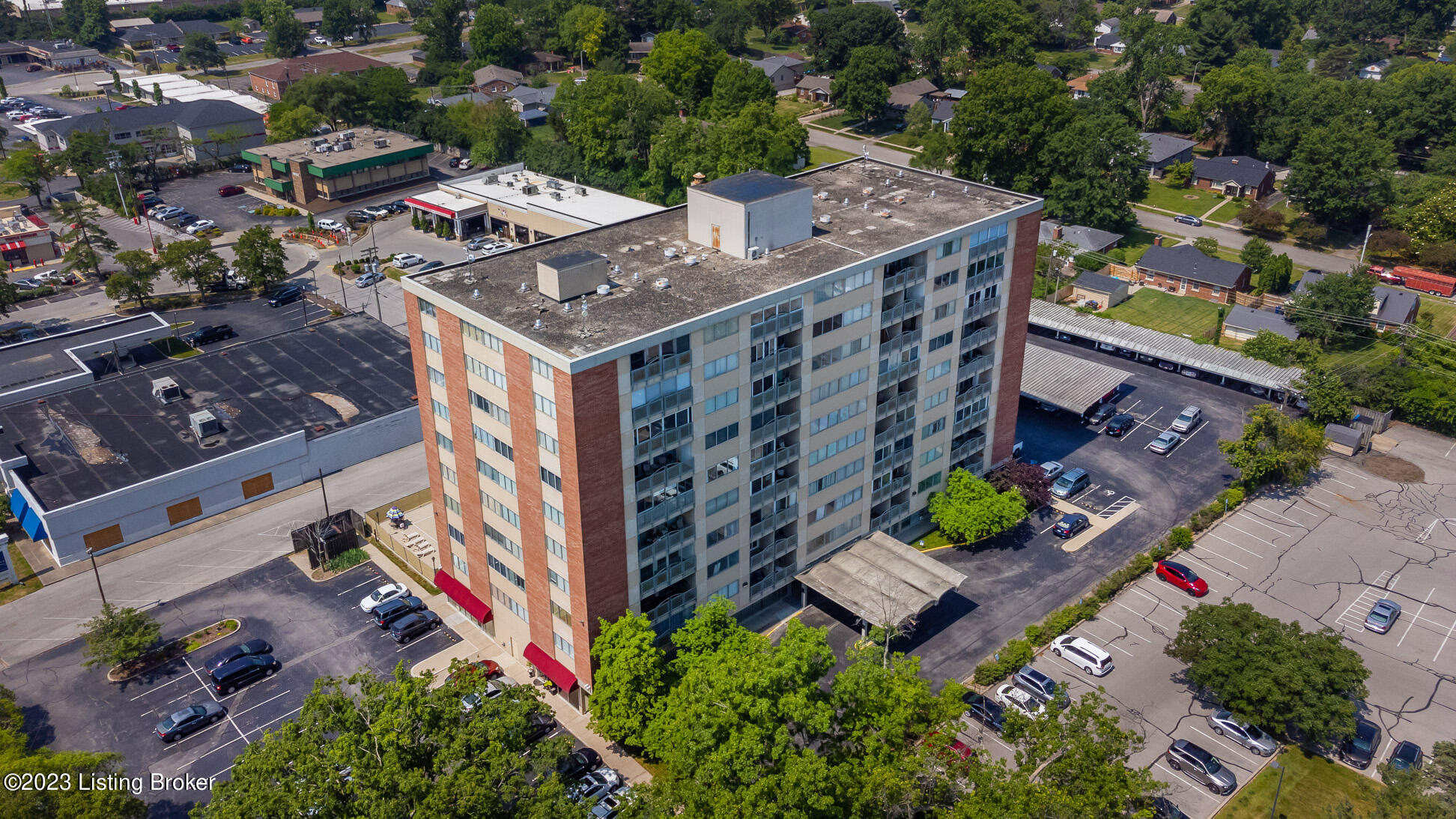2121 Nicholasville Road, Unit 812 Lexington, KY 40503 - Photo 50 of 55 2121-Nicholasville-Rd_Unit-812_050