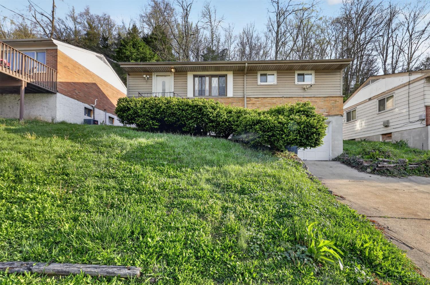 3910 Delhi Road Cincinnati, OH 45204 - Photo 1 of 38