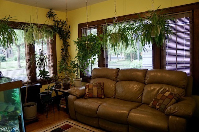 2975 Yorkshire Road Cleveland, OH 44118 - Photo 20 of 31 Gallery Image 20