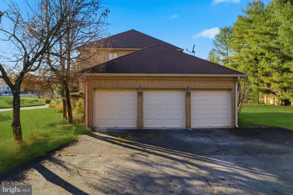 $7,200 | 13113 Brushwood Way, Rockville, MD 20854