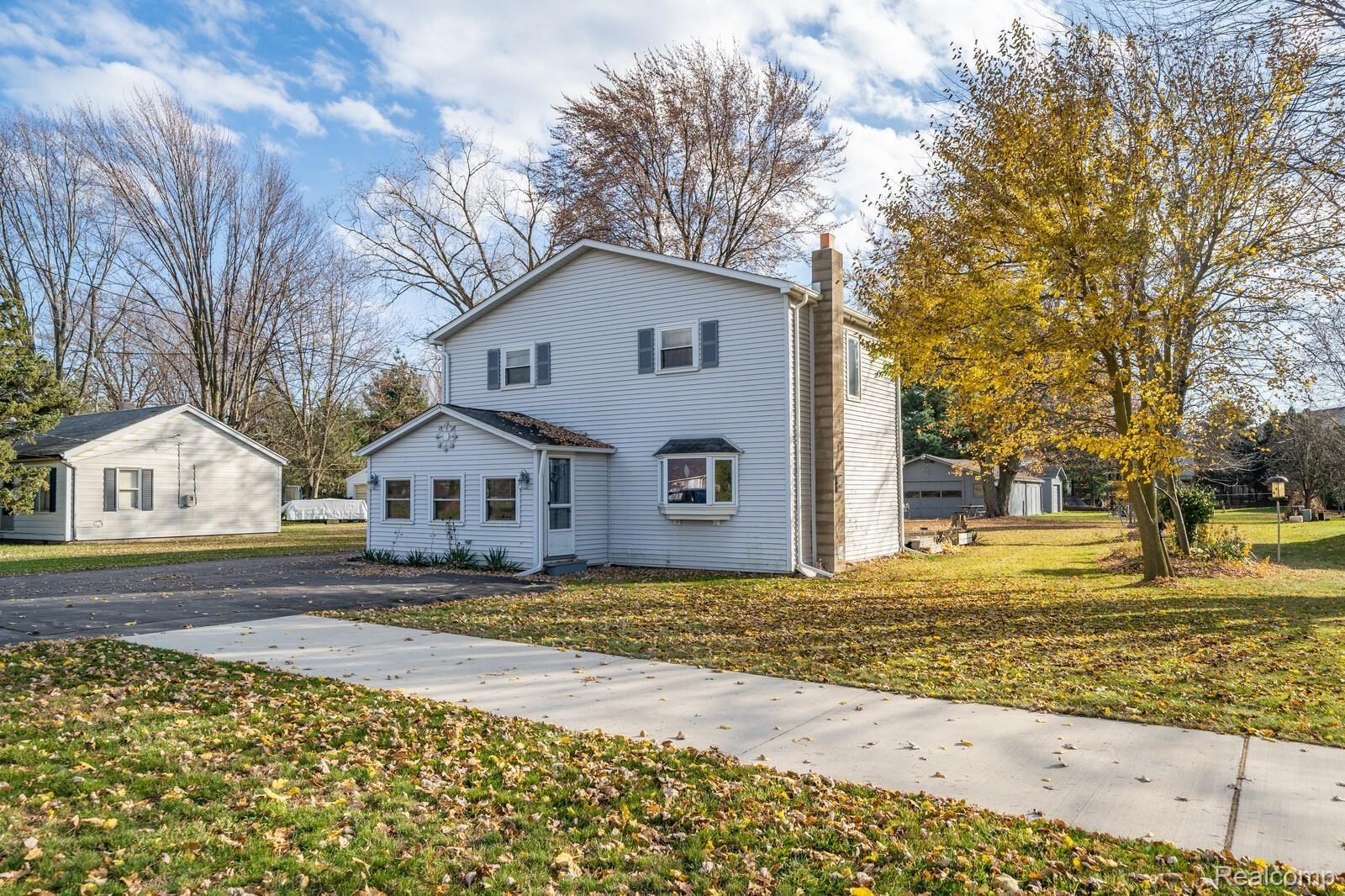 20444 21 Mile Road Macomb, MI 48044 - Photo 2 of 29 02_DSC03556_mls.jpg