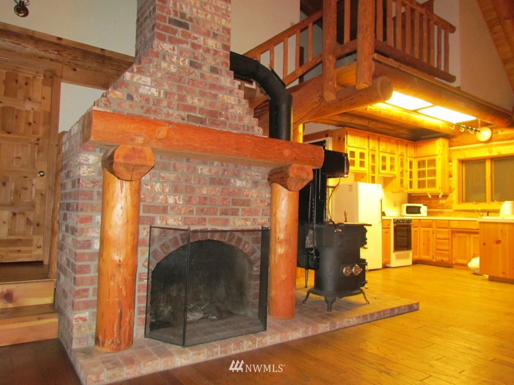 4663 Mosquito Lake Road Deming, WA 98244 - Photo 12 of 25 Gallery Image 12