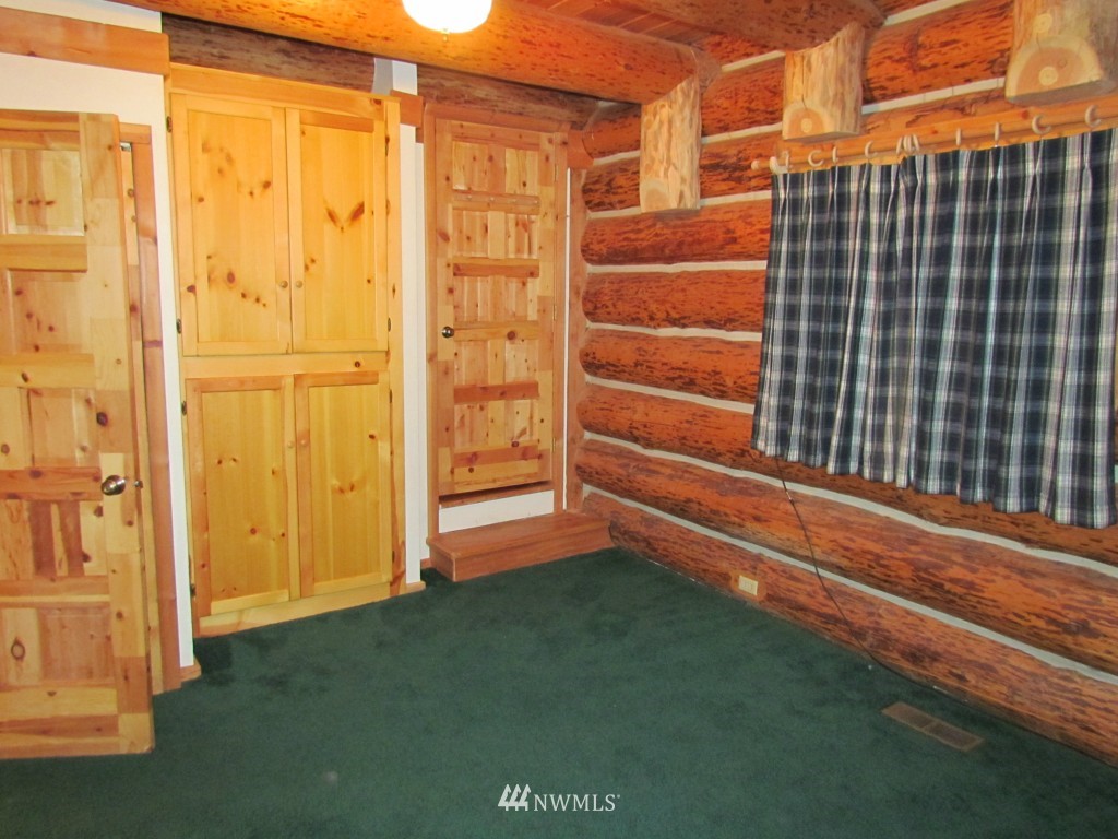 4663 Mosquito Lake Road Deming, WA 98244 - Photo 16 of 25 Gallery Image 16