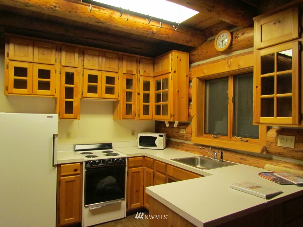 4663 Mosquito Lake Road Deming, WA 98244 - Photo 20 of 25 Gallery Image 20