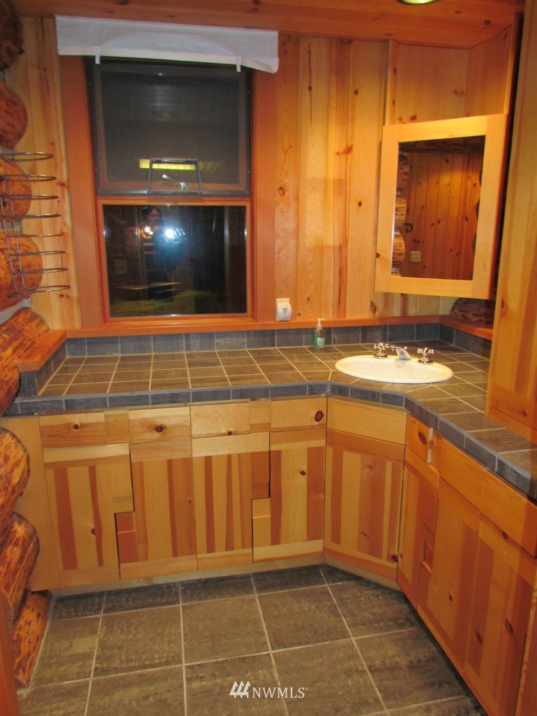 4663 Mosquito Lake Road Deming, WA 98244 - Photo 22 of 25 Gallery Image 22