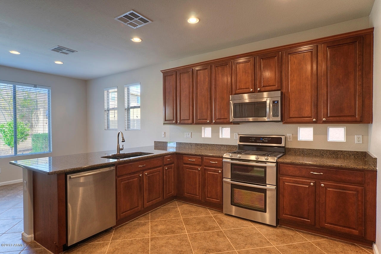 5428 West Red Bird Road Phoenix, AZ 85083 - Photo 18 of 27 Gourmet Kitchen