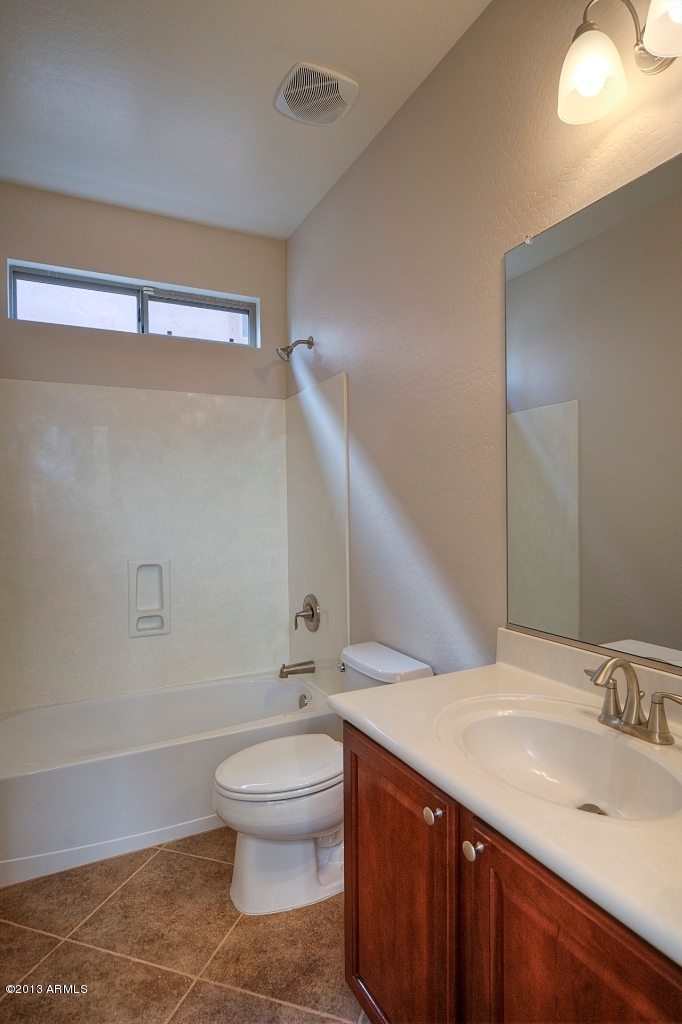 5428 West Red Bird Road Phoenix, AZ 85083 - Photo 22 of 27 Downstairs Full Bath