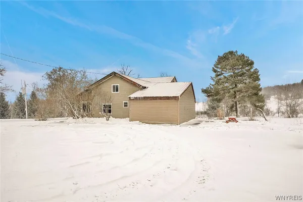 $270,000 | 10043 Dutch Hill Road, Ashford, NY 14171