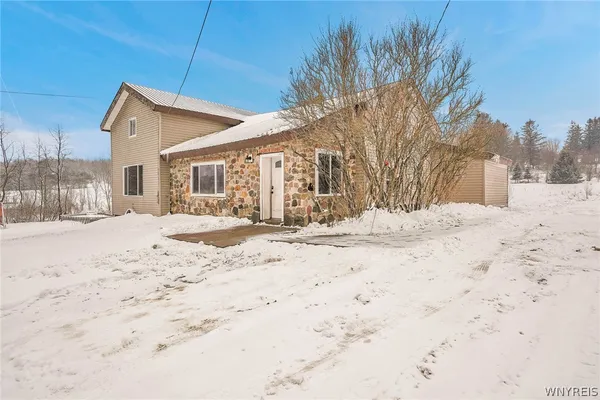 $270,000 | 10043 Dutch Hill Road, Ashford, NY 14171