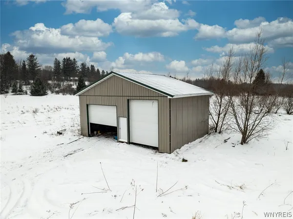 $270,000 | 10043 Dutch Hill Road, Ashford, NY 14171