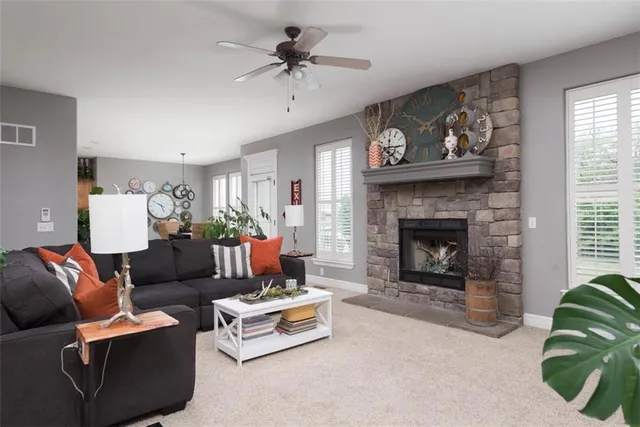 $520,000 | 5275 Southeast Fox Run Road, Lathrop, MO 64465