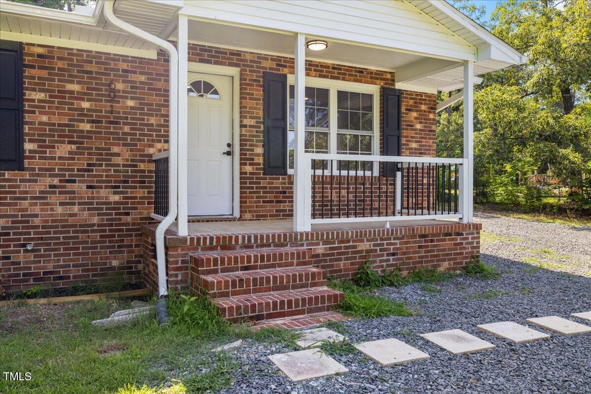 691 Oak Grove Road Roxboro, NC 27574 - Photo 5 of 36 05-669 Oak Grove Rd