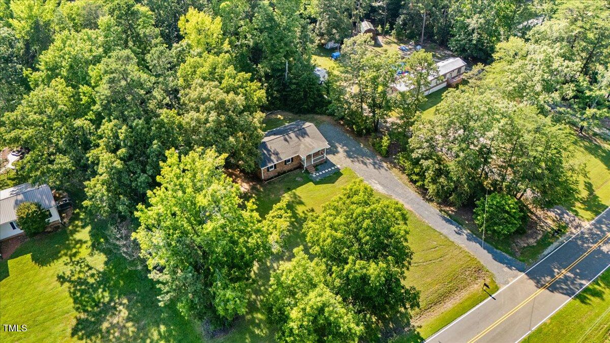 691 Oak Grove Road Roxboro, NC 27574 - Photo 8 of 36 08-669 Oak Grove Rd