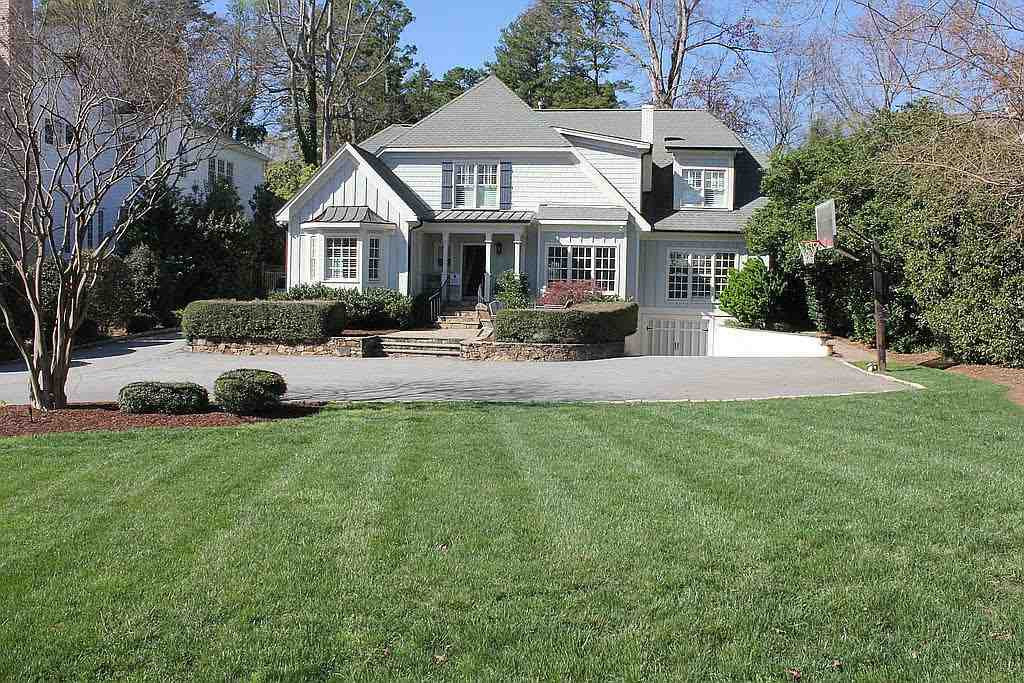 436 Yarmouth Road Raleigh, NC 27608 - Photo 1 of 3 Photo 1