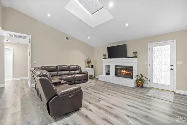 $475,000 | Undisclosed Address, Bakersfield, CA 93311