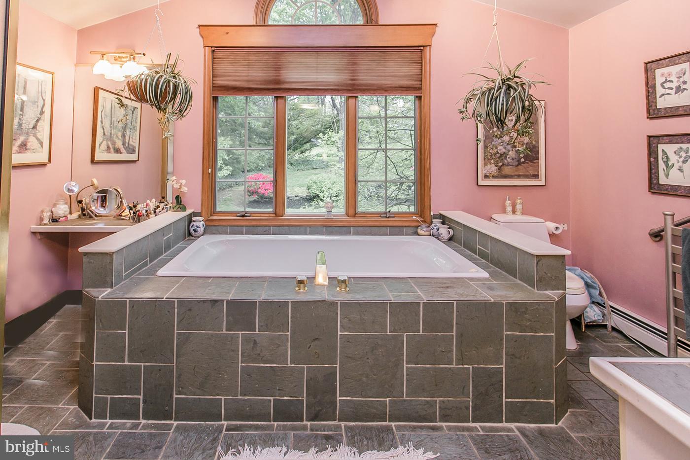 71 Golfview Road Doylestown, PA 18901 - Photo 15 of 31