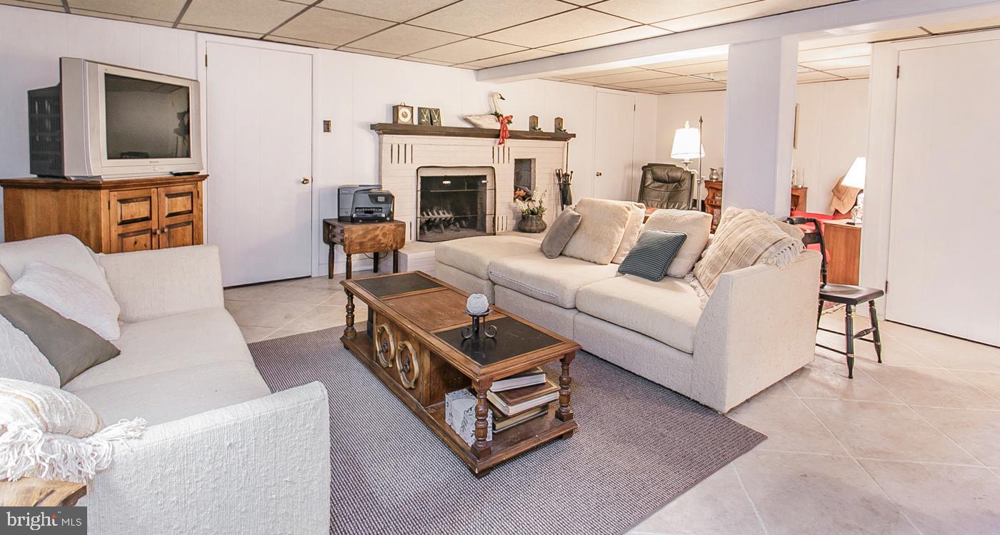 71 Golfview Road Doylestown, PA 18901 - Photo 21 of 31