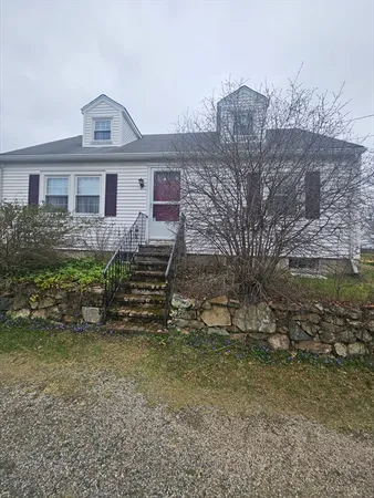 $750,000 | 153 Middle Road, Newbury, MA 01922