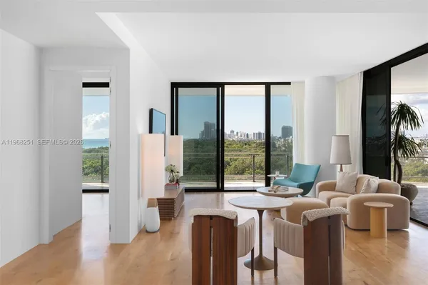 $4,850,000 | 8701 Collins Avenue, Unit 606, Miami Beach, FL 33154