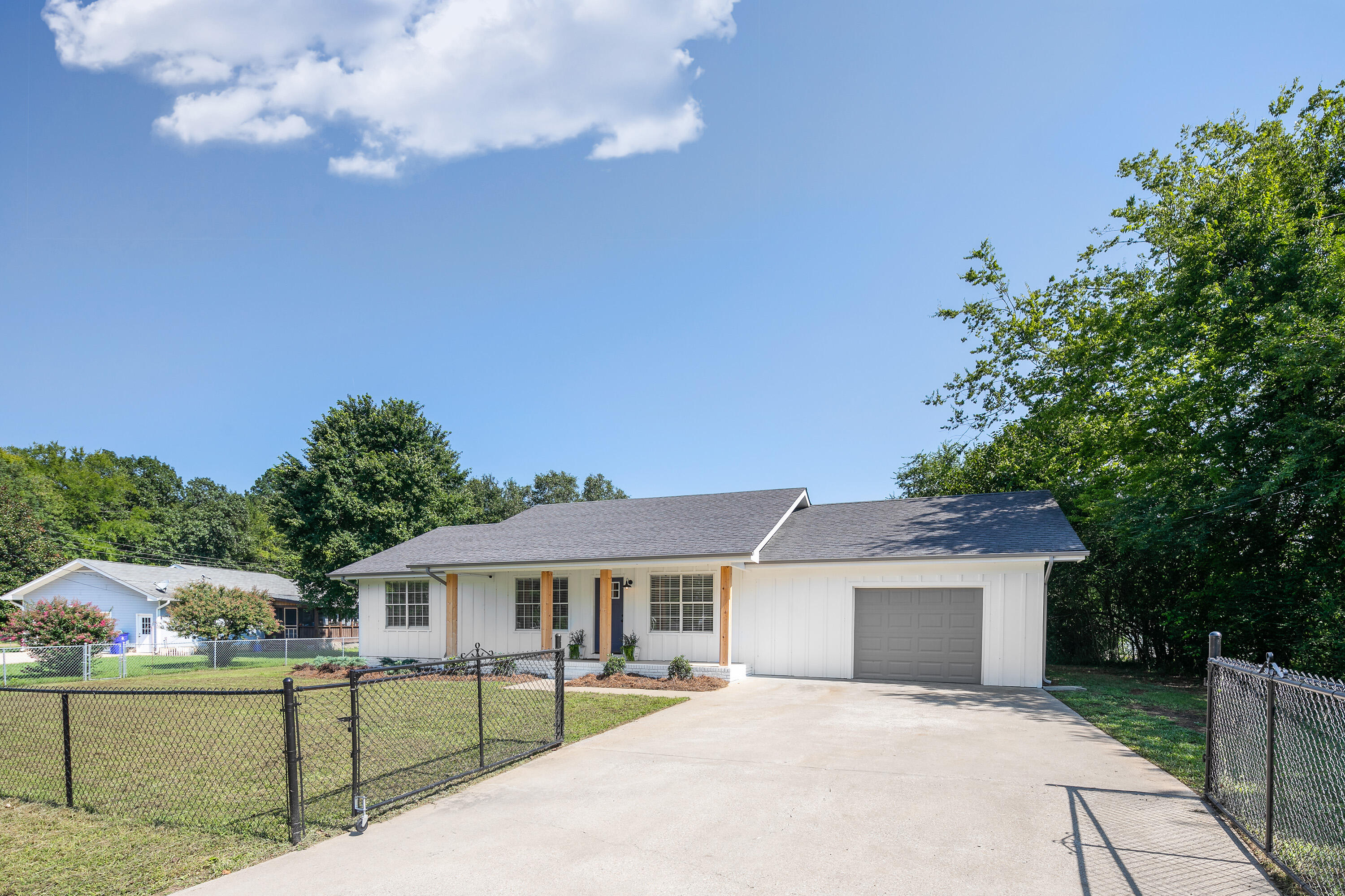 6003 Shirley Pond Rd_Front 2_by 161 Phot