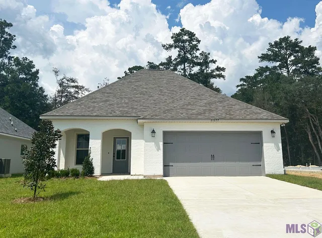 $297,100 | 21277 Shadow Bend Drive, Covington, LA 70435