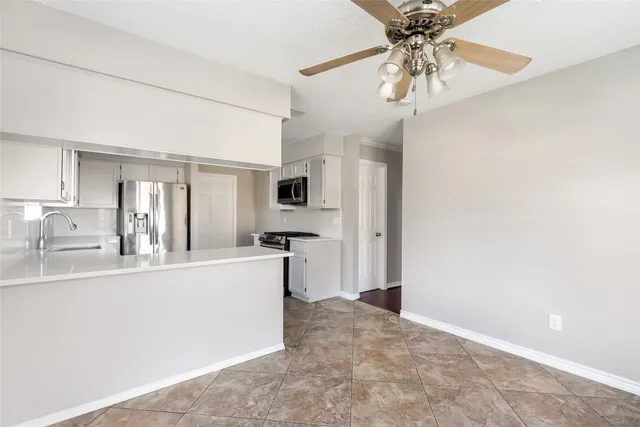 $2,150 | 18910 Yaupon Trail, Humble, TX 77346