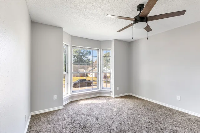 $2,150 | 18910 Yaupon Trail, Humble, TX 77346