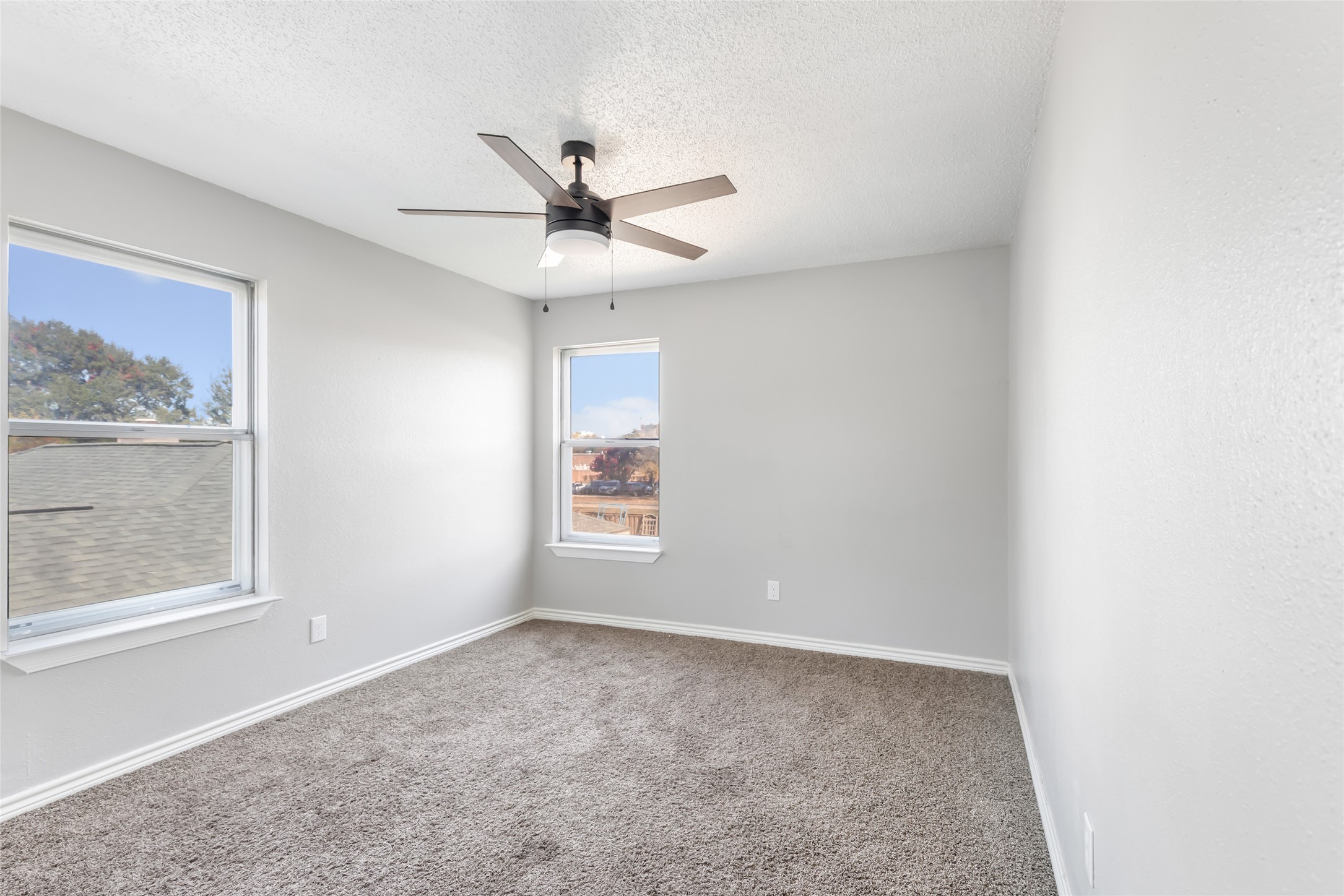 18910 Yaupon Trail Humble, TX 77346 - Photo 20 of 22 Bedroom 3 (2nd floor)