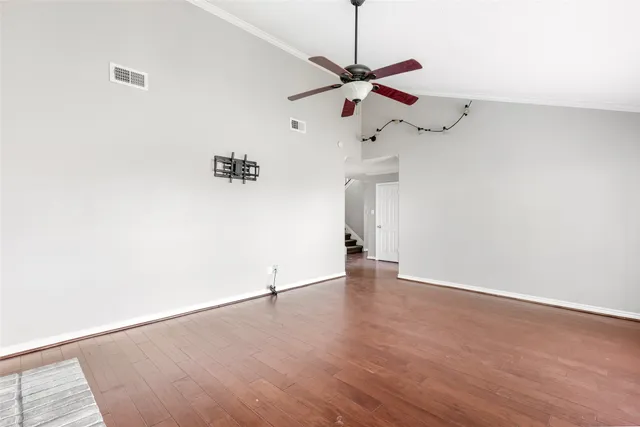 $2,150 | 18910 Yaupon Trail, Humble, TX 77346