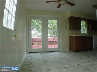 119 Kenmark Road Newark, DE 19713 - Photo 3 of 11 Kitchen