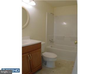 119 Kenmark Road Newark, DE 19713 - Photo 5 of 11 Bathroom