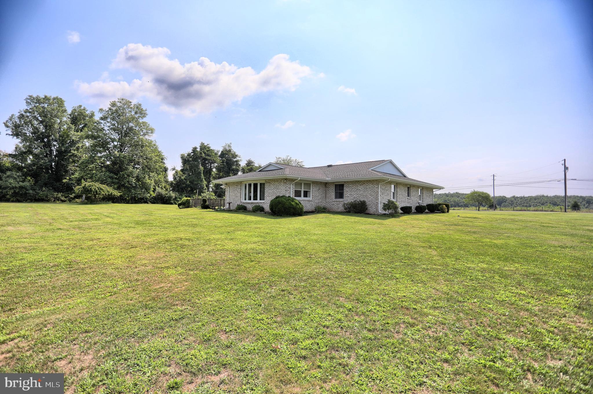 180 Beagle Club Road Carlisle, PA 17013 - Photo 6 of 61 Gallery Image 6