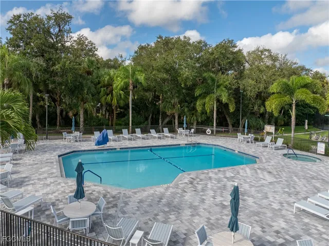 a picture of a bench in a bathroom