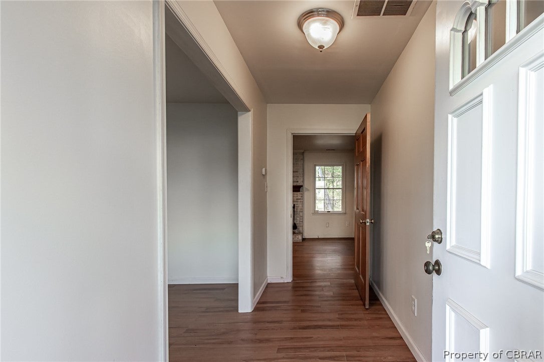401 Riverside Drive Lanexa, VA 23089 - Photo 6 of 37 Gallery Image 6