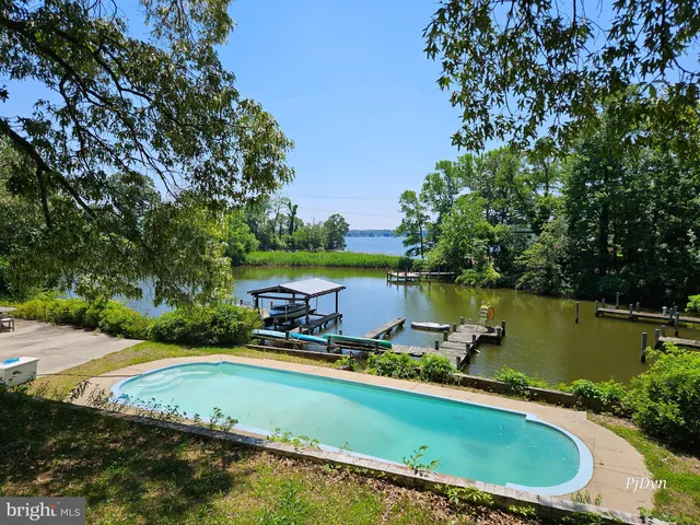 $2,600 | 355 Sturtons Lane, Pasadena, MD 21122