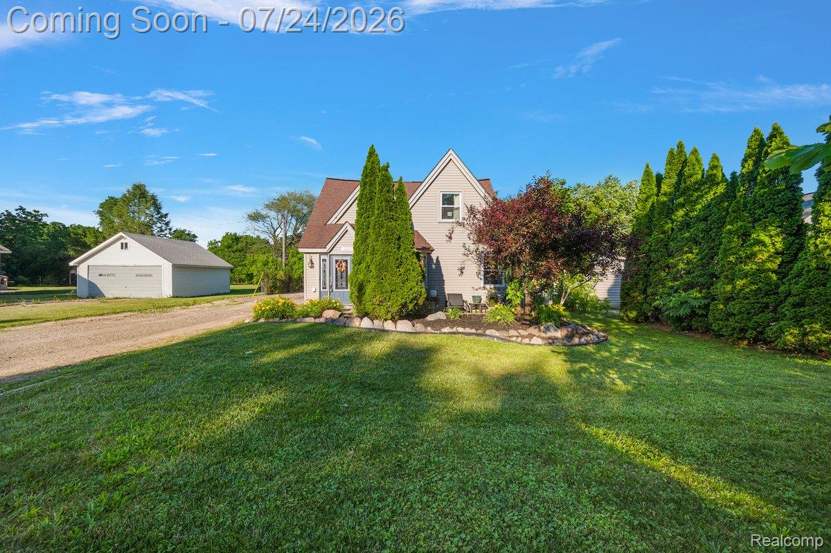 3067 Avalon Road Rochester, MI 48309 - Photo 3 of 38 3067 Avalon Rd-5.jpg