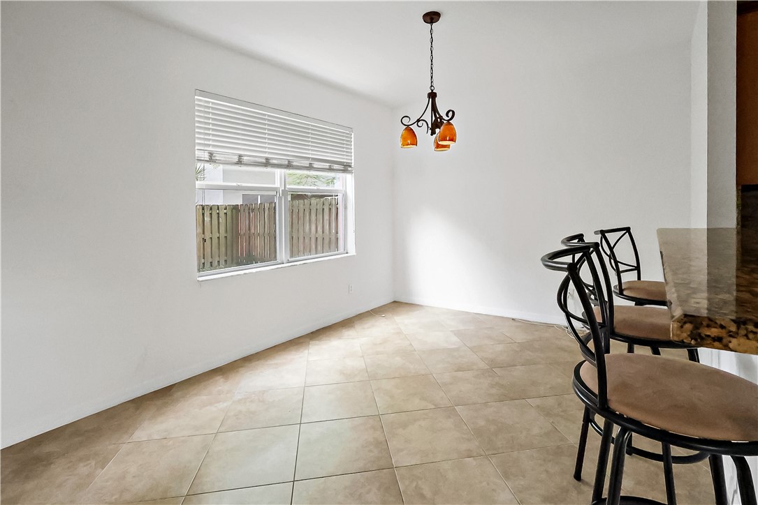 9323 Breakers Row Fort Pierce, FL 34945 - Photo 8 of 31