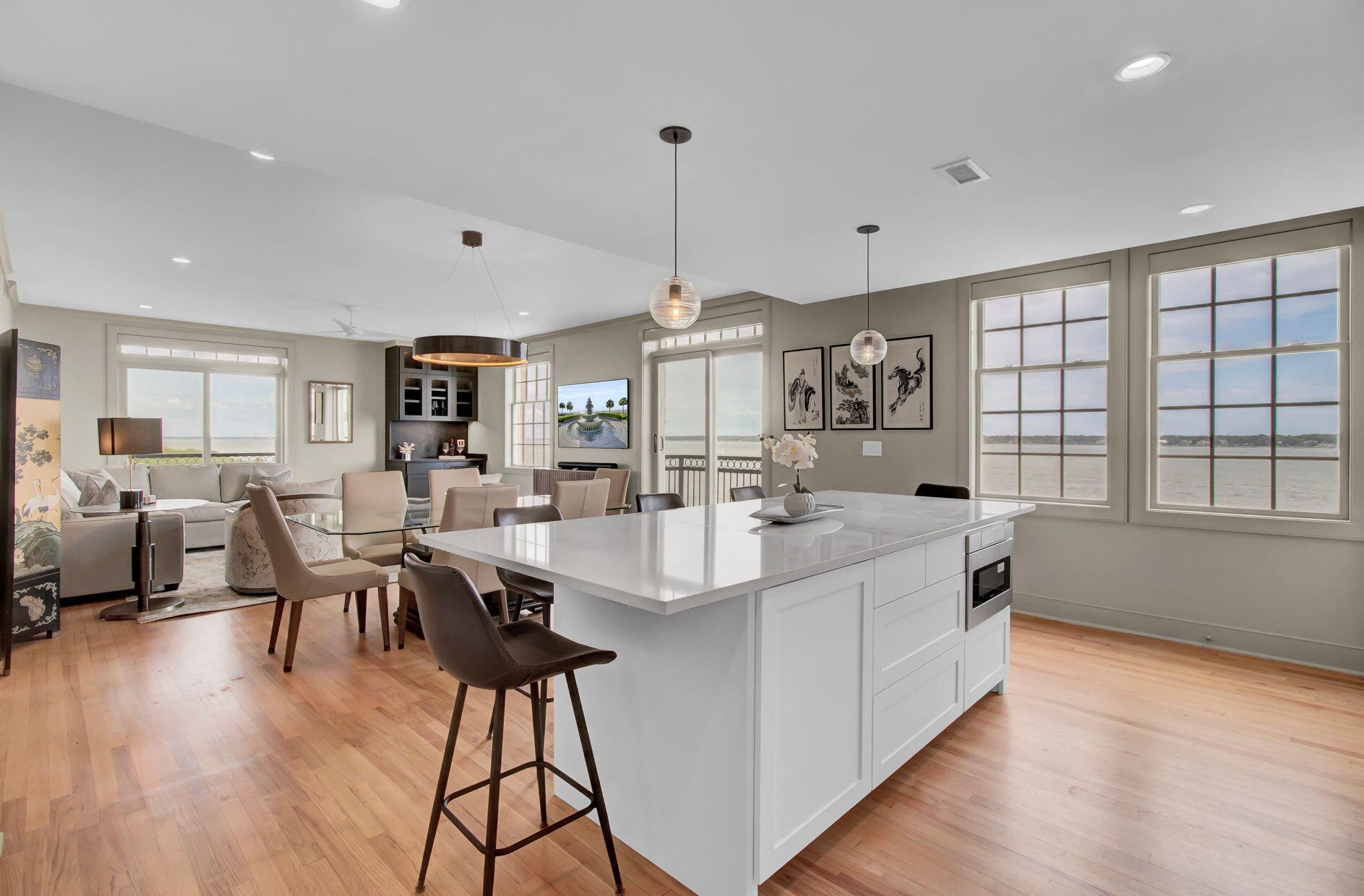 1 King Street, Unit 607 Charleston, SC 29401 - Photo 14 of 58 IMG_2059