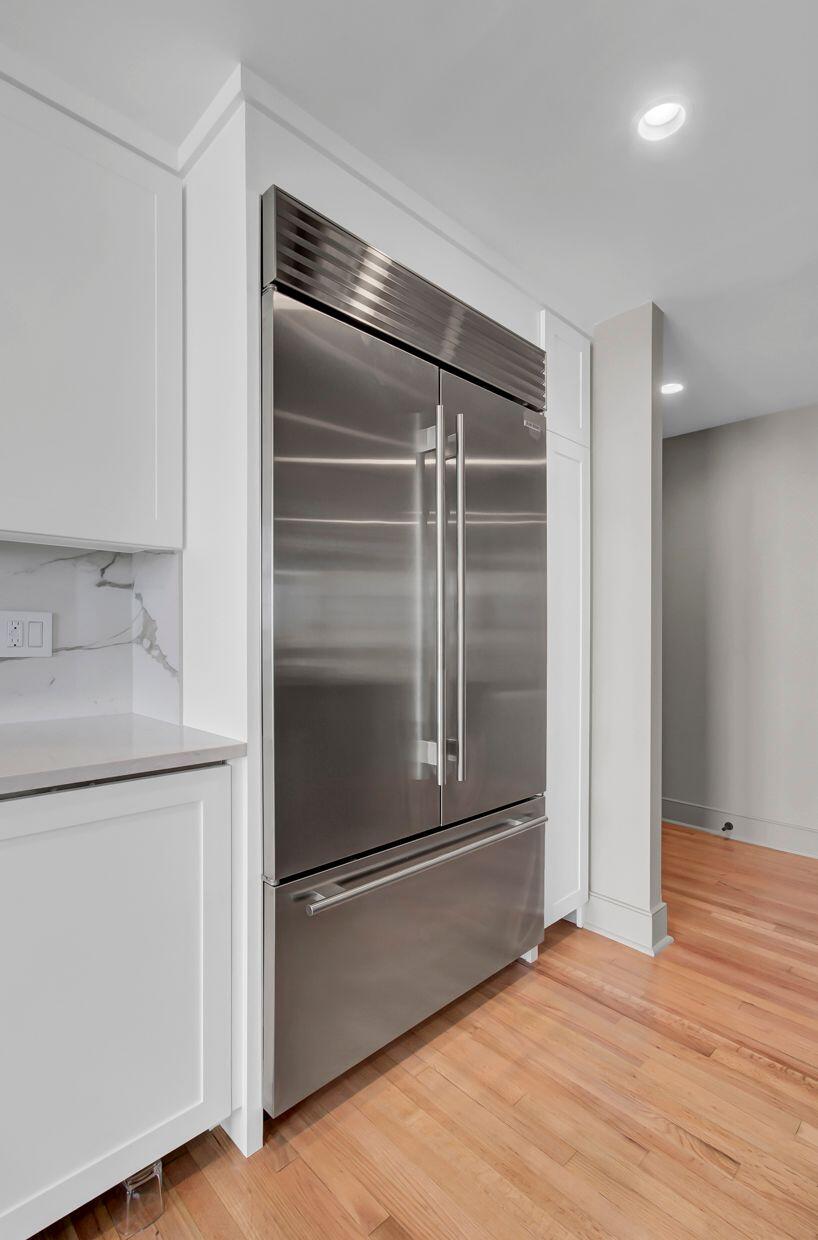 1 King Street, Unit 607 Charleston, SC 29401 - Photo 15 of 58 IMG_2060