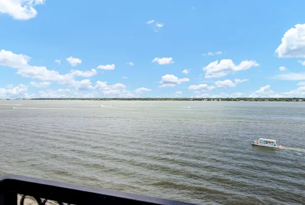 $10,000 | 1 King Street, Unit 607, Charleston, SC 29401