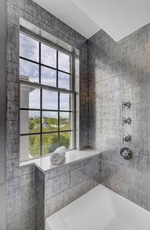 $10,000 | 1 King Street, Unit 607, Charleston, SC 29401