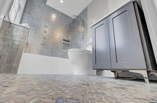 $10,000 | 1 King Street, Unit 607, Charleston, SC 29401